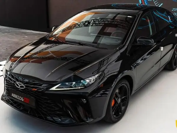 حواله فونیکس، آریزو 6 جی تی (Z6 GT)