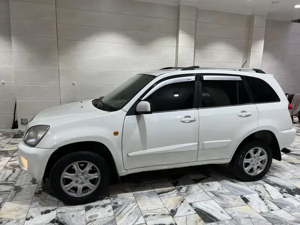 ام وی ام، X33