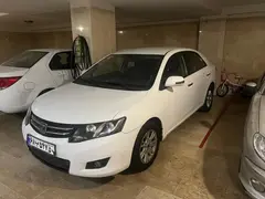 زوتی، آریو