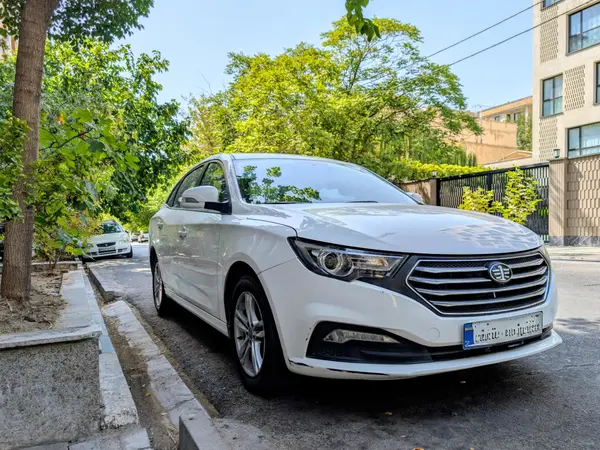 بسترن  B30