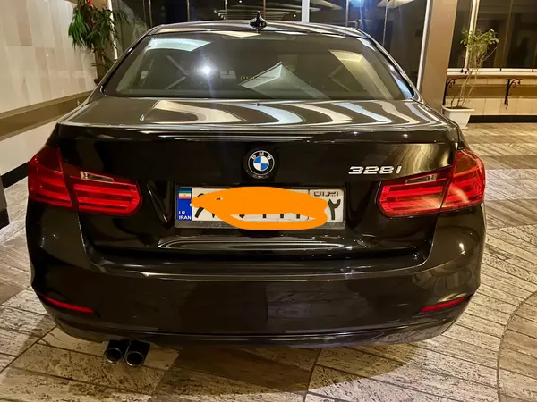 ب ام و، سری 3 سدان