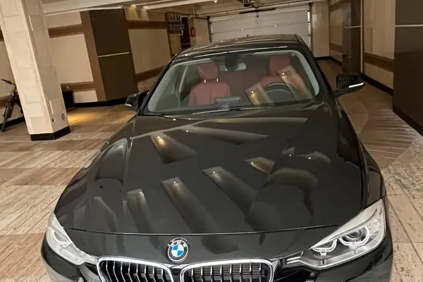 ب ام و، سری 3 سدان