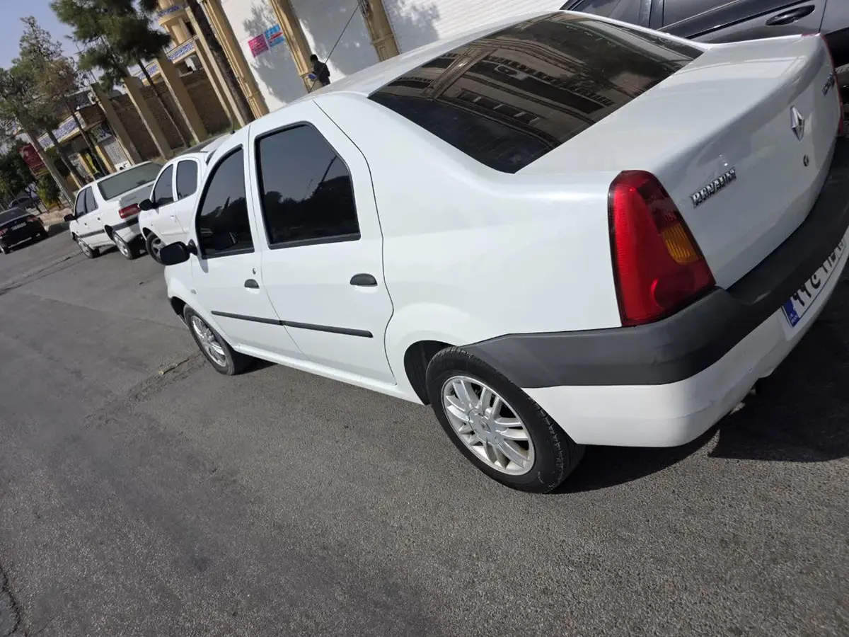 رنو،  تندر 90