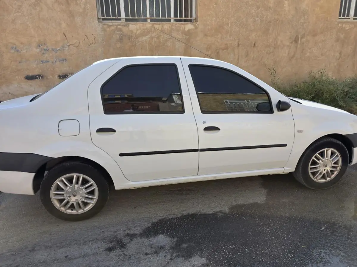 رنو،  تندر 90