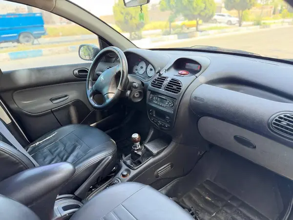 پژو  206 SD
