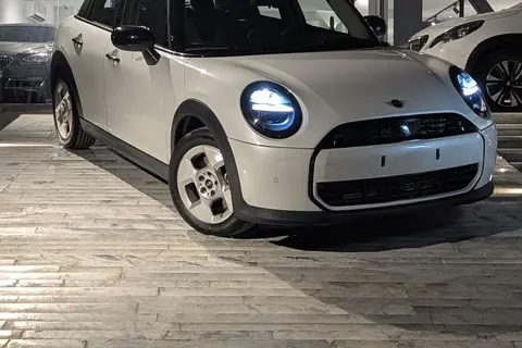 مینی، کوپر
