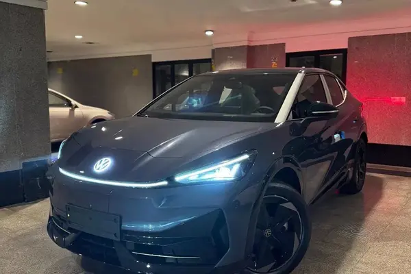 فولکس، آی دی یونیکس