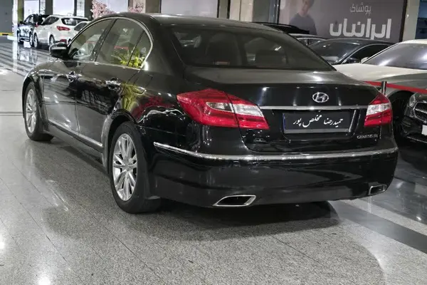 هیوندای  جنسیس