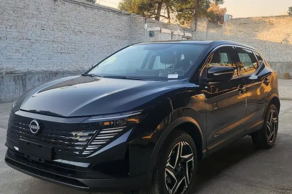 نیسان، قشقایی