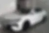 کی ام سی  J7