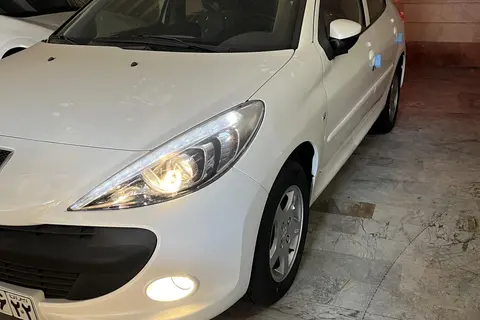 پژو، 207