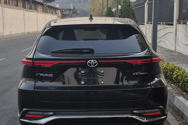 تویوتا، ونزا