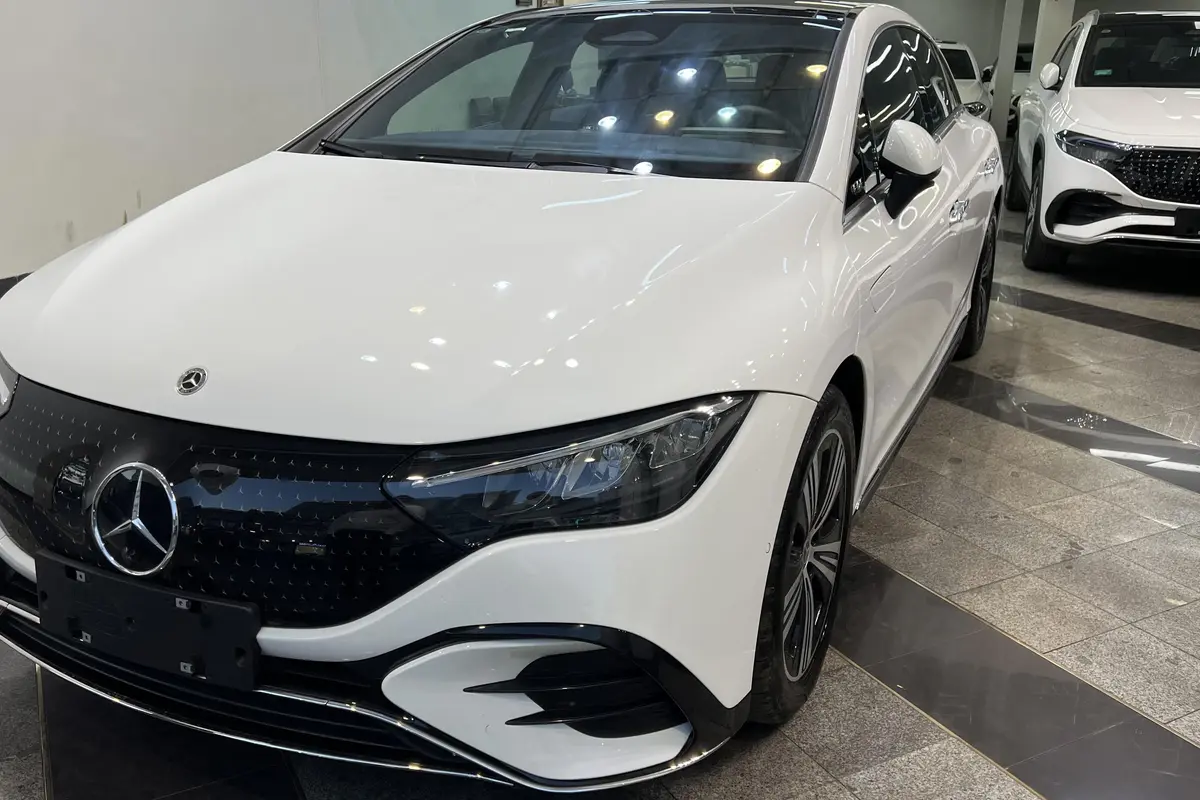 بنز  EQE Sedan
