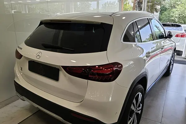 بنز  کلاس GLA