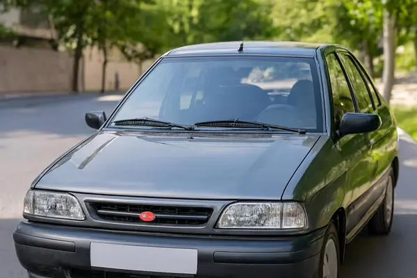 پراید، صندوق دار