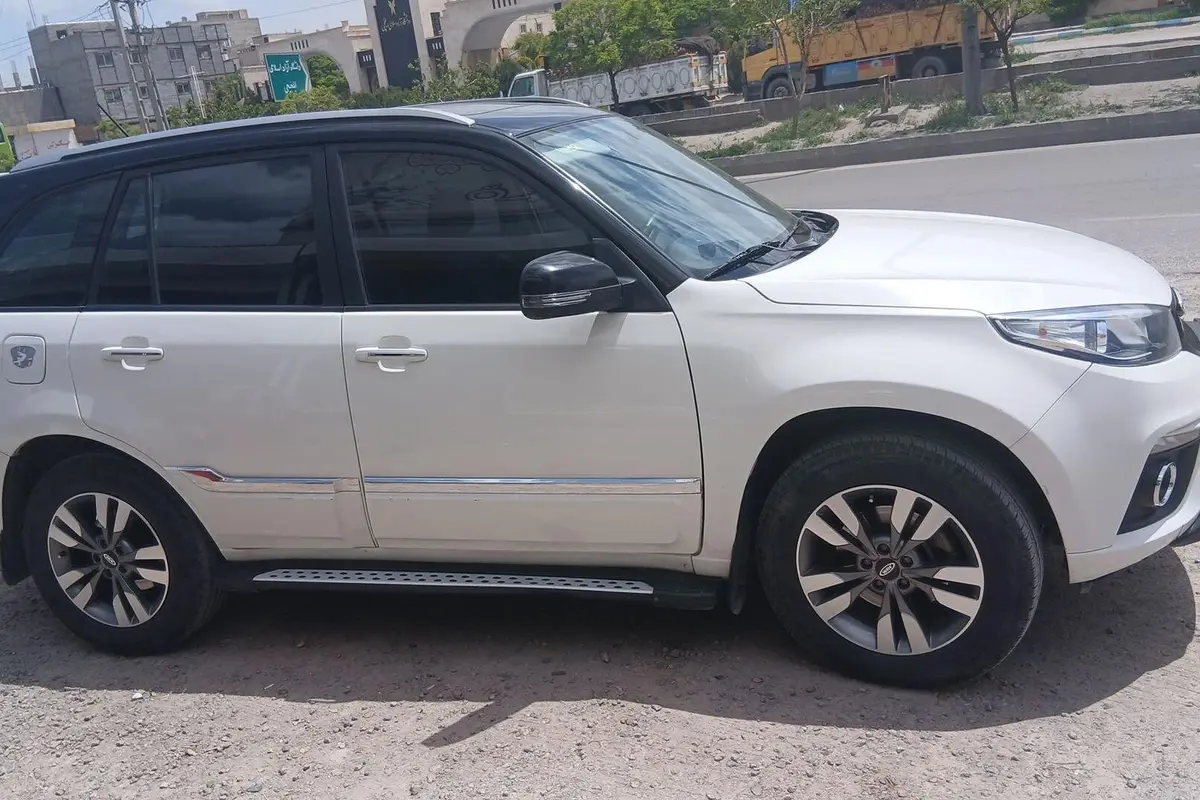 ام وی ام،  X33 S