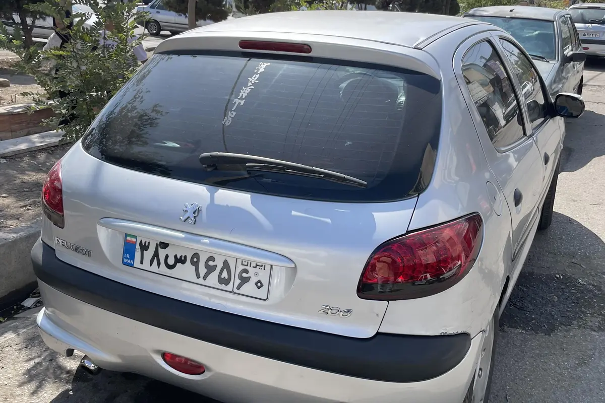 پژو،  206