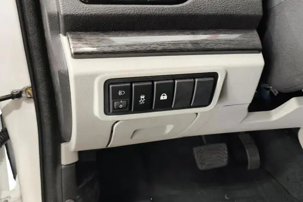 شاهین  اتوماتیک CVT