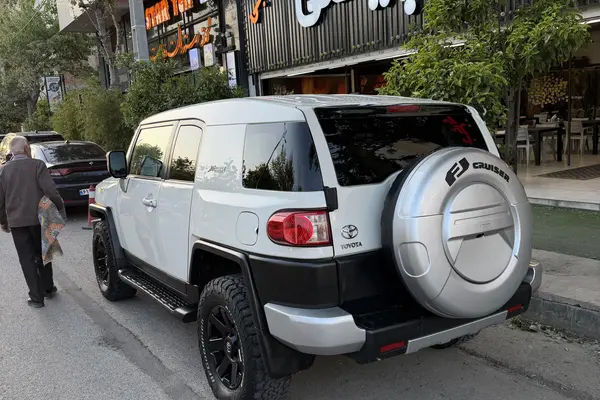 تویوتا، اف جی کروز