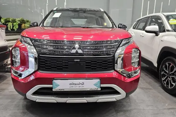 میتسوبیشی، اوتلندر