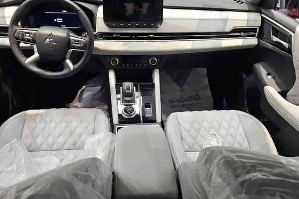 میتسوبیشی، اوتلندر