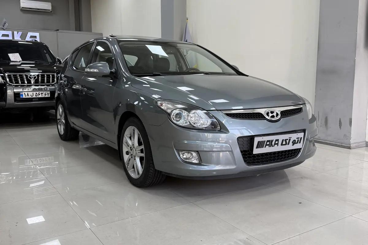 هیوندای،  i30
