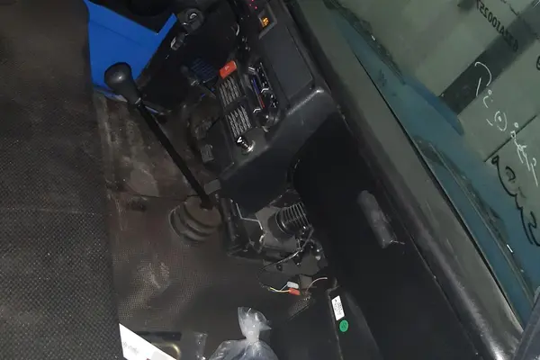 زامیاد، وانت نیسان