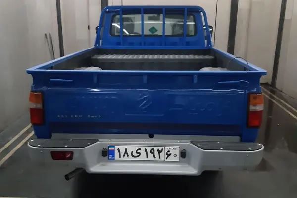 زامیاد، وانت نیسان