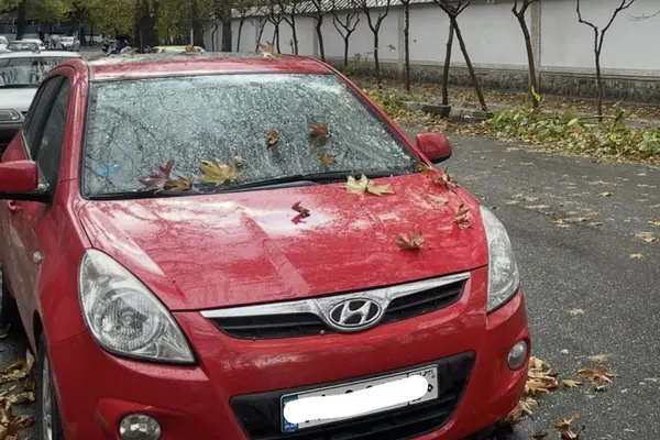 هیوندای  i20