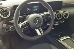 بنز، کلاس A سدان