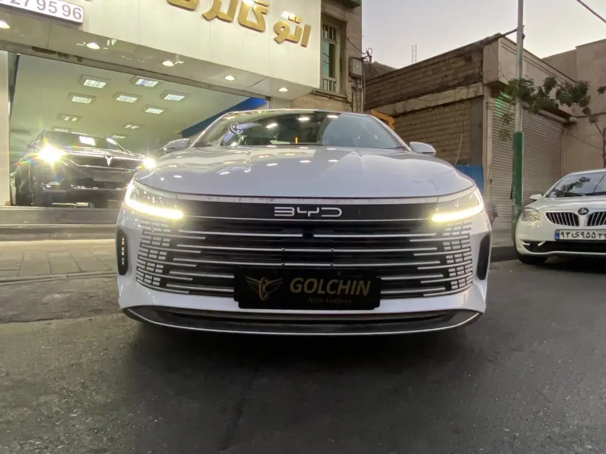 بی وای دی،  دیسترویر 05 DMi
