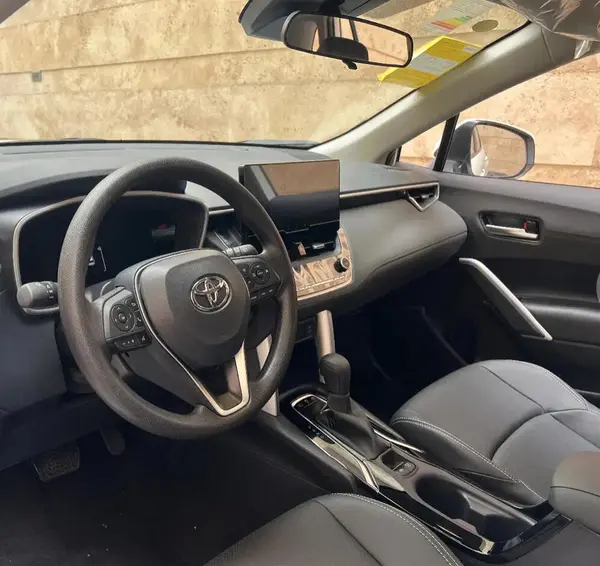 تویوتا، فرانت لندر هیبرید