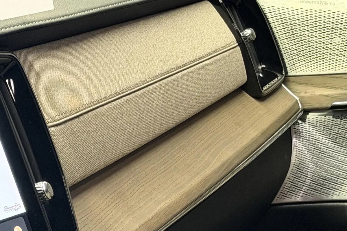ولوو  XC90