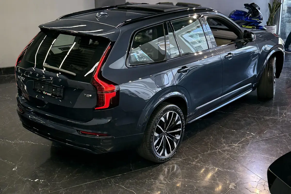 ولوو  XC90