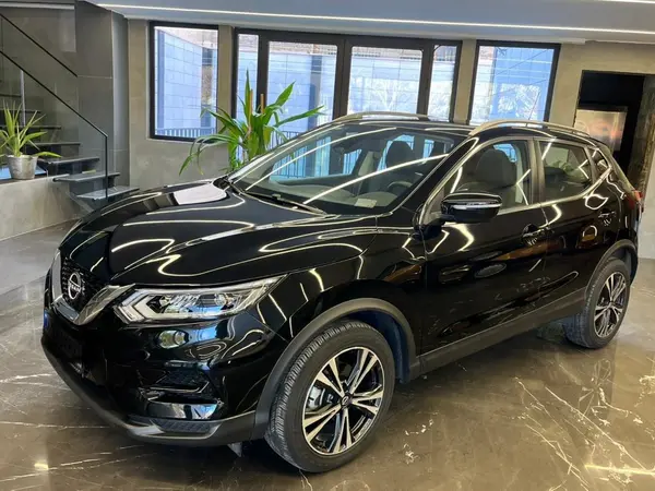 نیسان، قشقایی