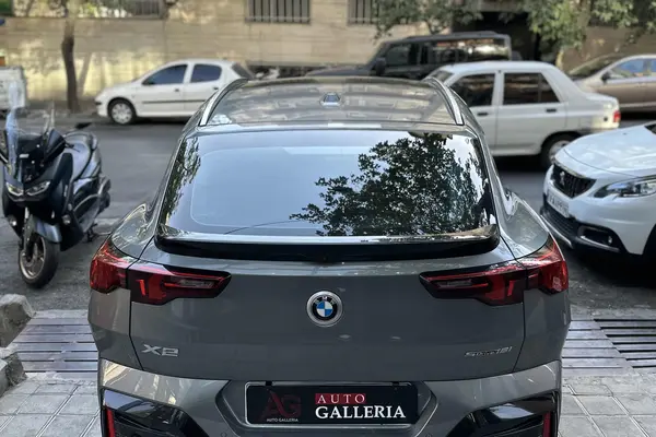 ب ام و  X2