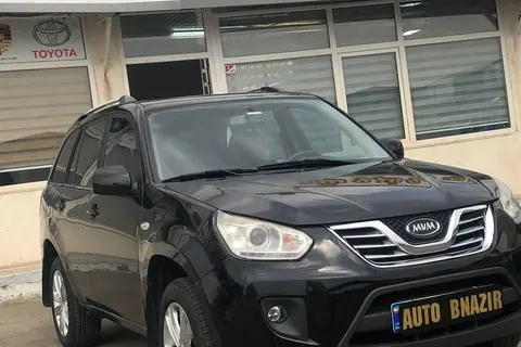 ام وی ام، X33