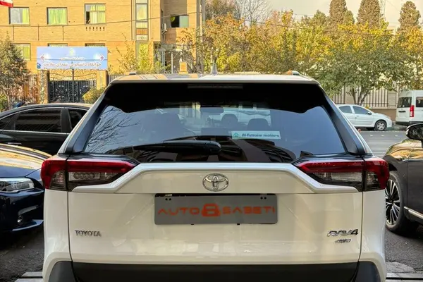 تویوتا، راوفور