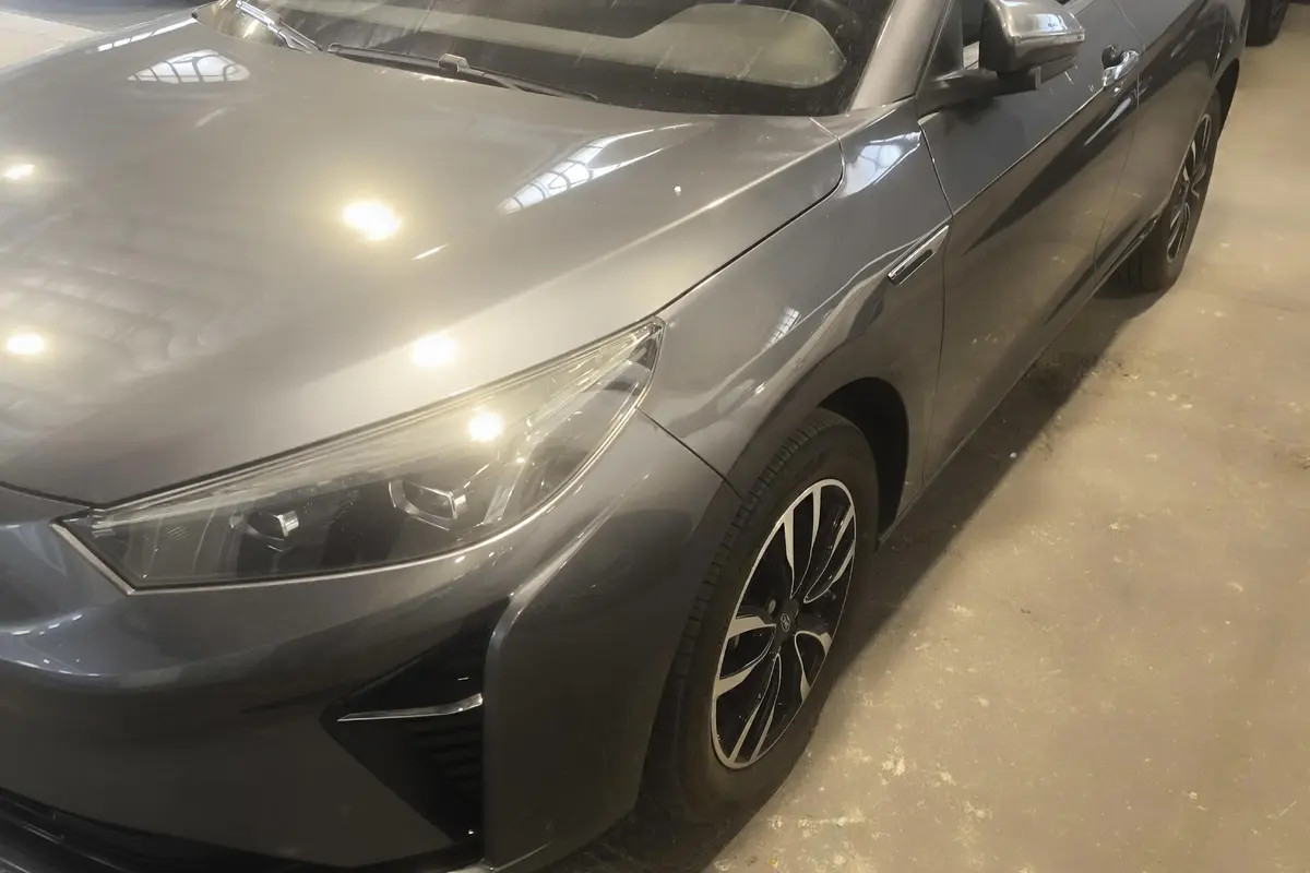 کی ام سی،  eJ7
