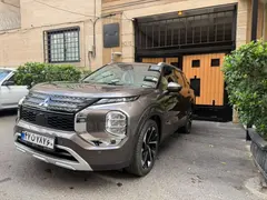 میتسوبیشی، اوتلندر