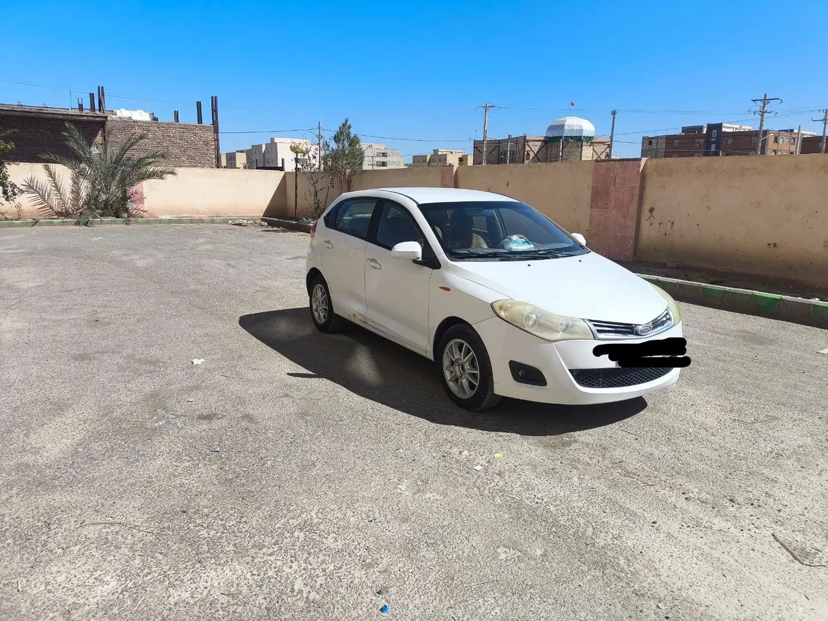 ام وی ام،  315هاچ بک