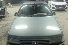 پژو، 405