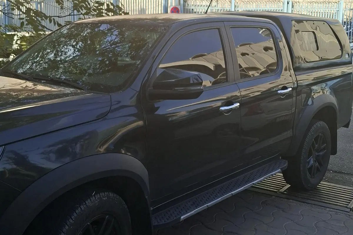 کی ام سی،  T8