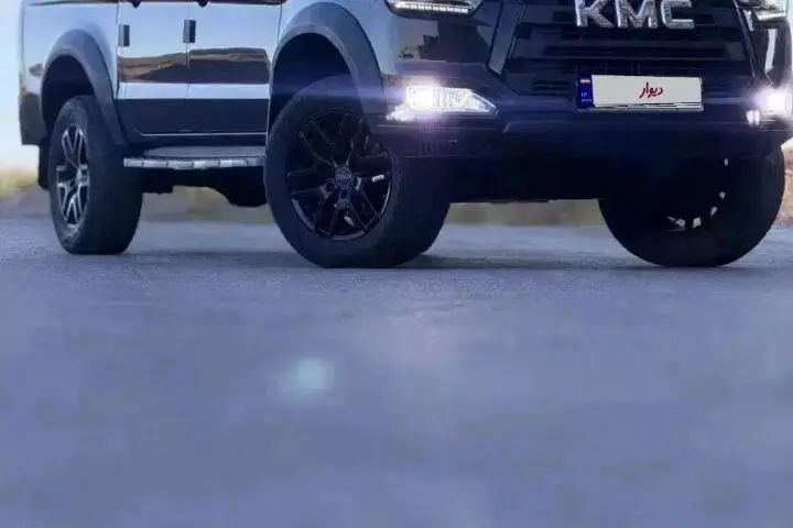 کی ام سی،  T8