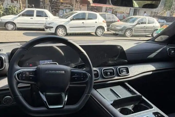 لوکانو،  L8