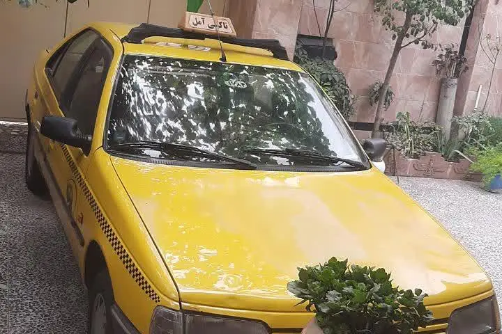 پژو،  405