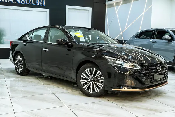 نیسان، آلتیما