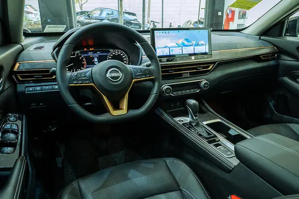 نیسان، آلتیما