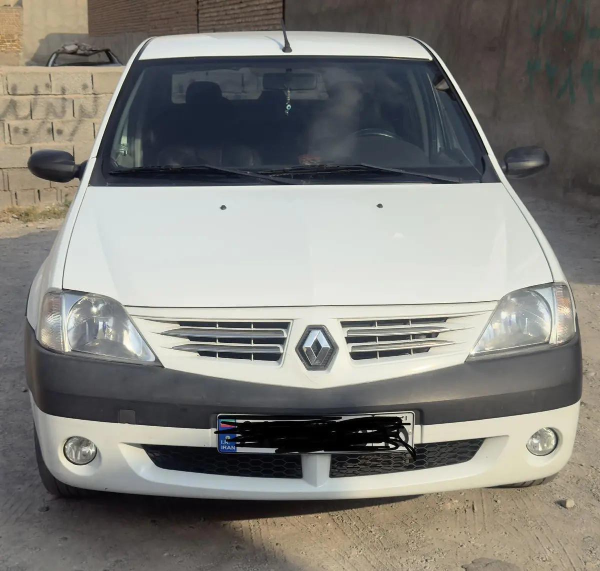 رنو،  تندر 90