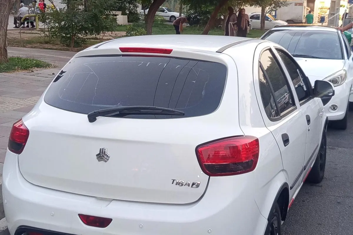 تیبا،  هاچ بک
